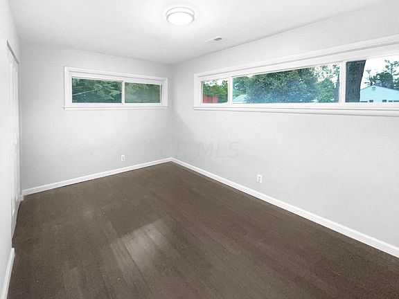 5th image of 492 Annadale Dr