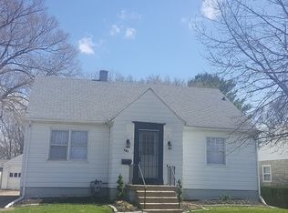 121 S Chanute St, Rantoul, IL 61866