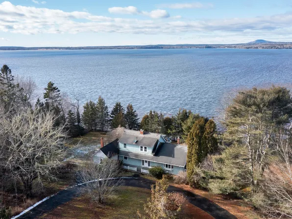 1379 Bayside Road, Trenton, ME 04605