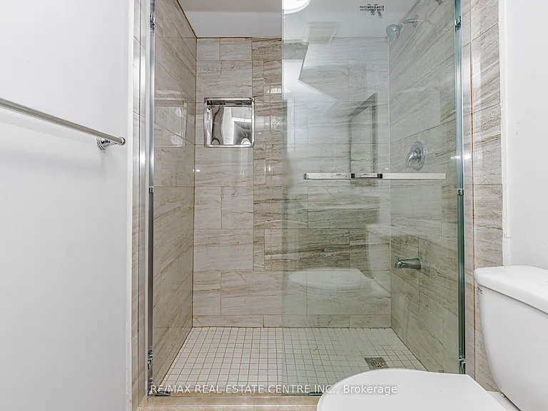 17 Scotia Dr #2 — Photo 18