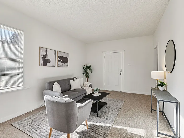 3527 Wetmore Ave #1A — Photo 2