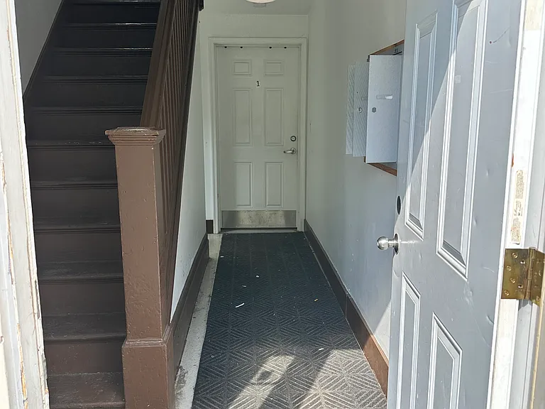 131 Mill St #1 — Photo 13