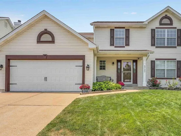 5727 Wickershire Ln, Saint Louis, MO 63129