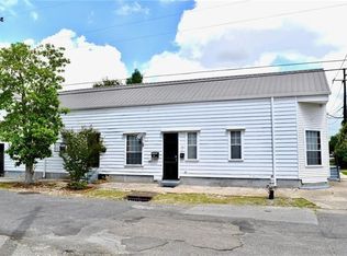 2200 Valence St, New Orleans, LA 70115