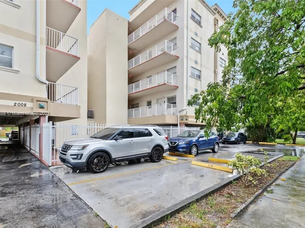 2008 Jackson St APT B1, Hollywood, FL 33020