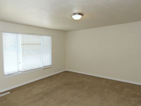2nd image of 3734 W Kentucky Dr