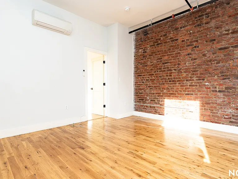 57 Grove St #2B — Photo 2