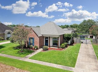 6335 Windwood Dr, Zachary, LA 70791