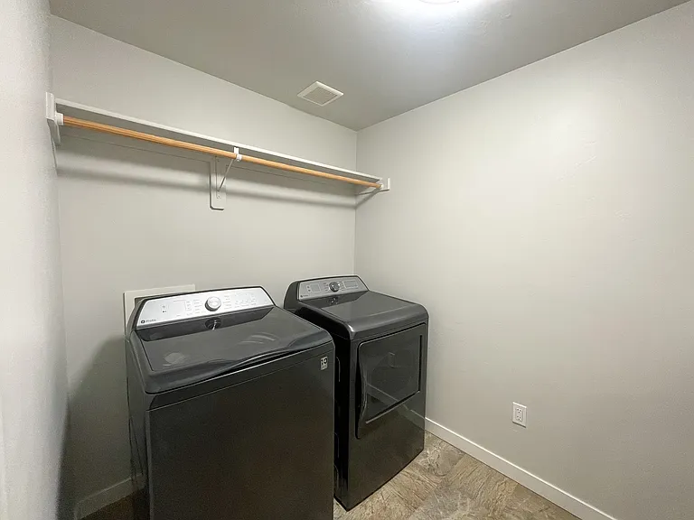 11473 W Baserri Dr — Photo 21