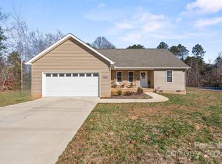 6546 Sherrills Ford Rd, Catawba, NC 28609
