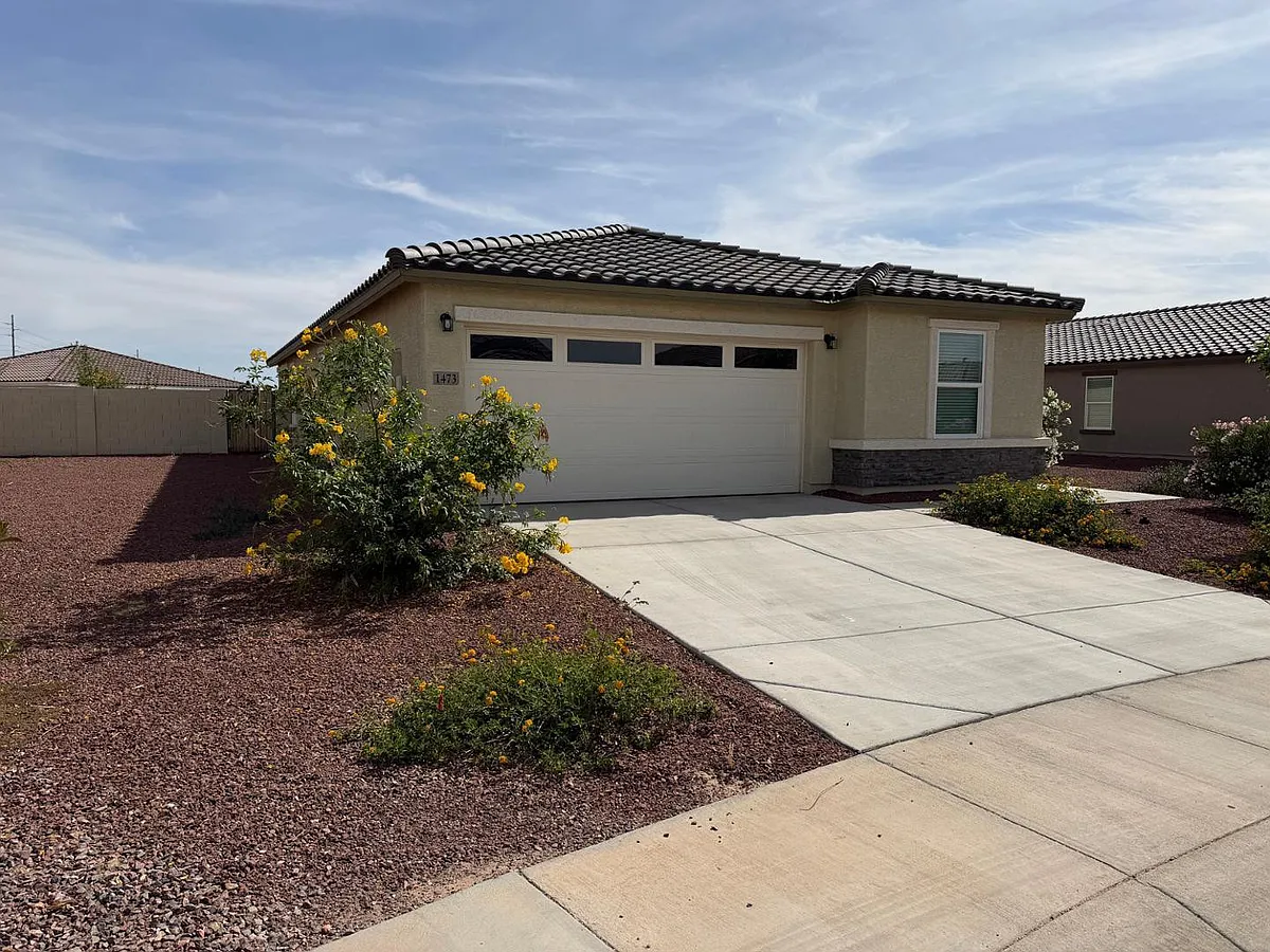 Building Photo - 1473 E Jaycie Dr
