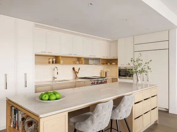 250 West 96th Street image 2 of 25