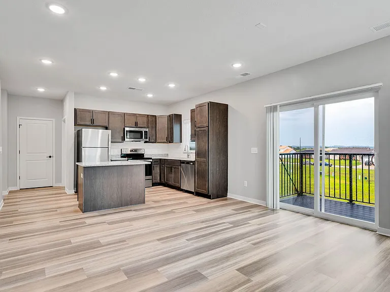 Bluestem Apartments — Photo 7