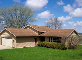 10072 W State Route 72, Forreston, IL 61030