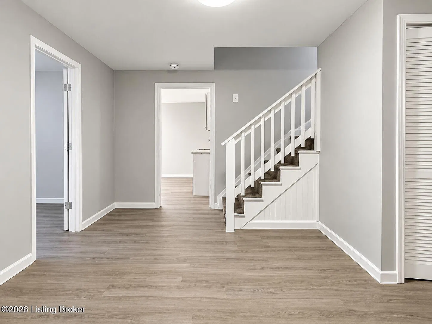 3 bed, 1.0 bath, 1312 sqft, $1,295 — Photo 3