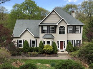 9 Fieldstone Trl, Sparta, NJ 07871
