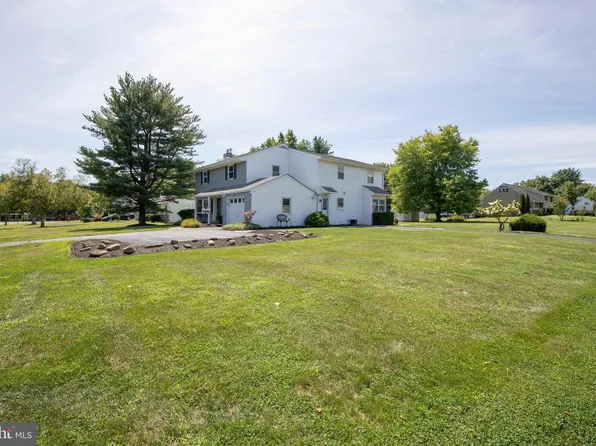 1118 Clymer Rd, Hatfield, PA 19440