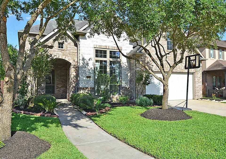 1st image of 3715 Sunset Manor Ln