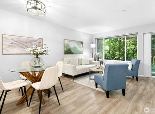 Hyde Park Condos, Renton, WA 98056