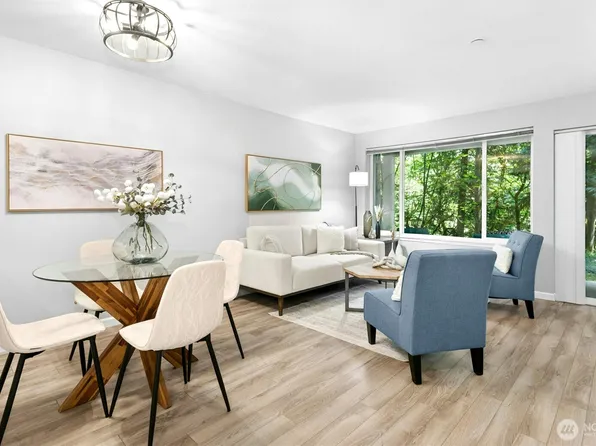2300 Jefferson Avenue NE #E121, Renton, WA 98056
