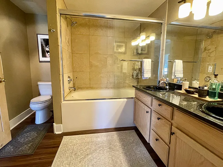 8300 Meadowview Dr #L23 — Photo 18