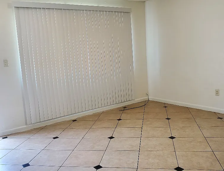 227 Clifford Ave #227 — Photo 5