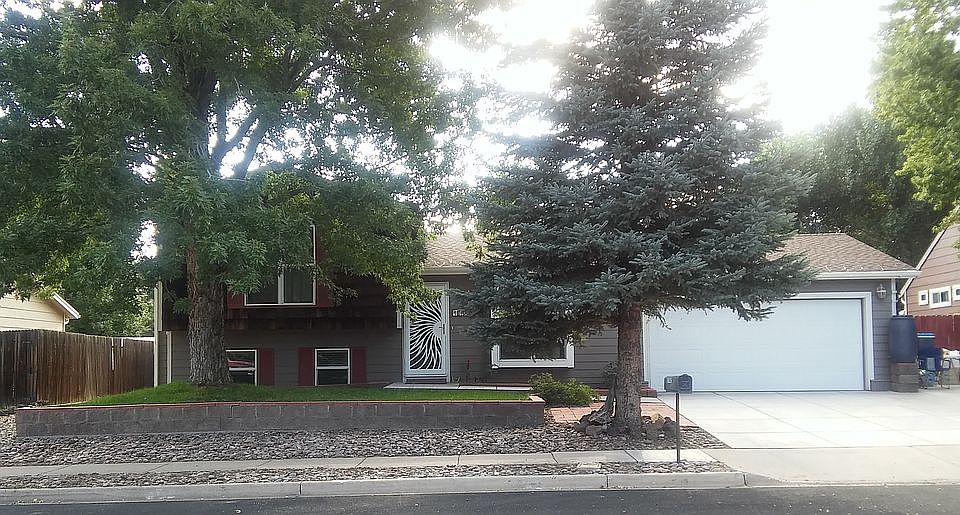 Front of house from street