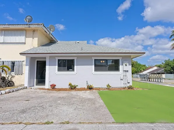 1062 SE 13th Ave, Homestead, FL 33035