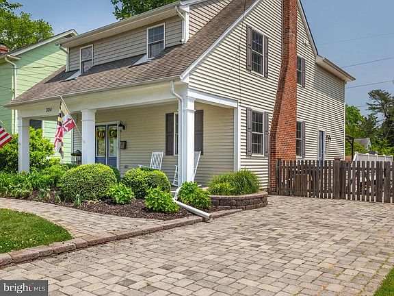 3rd image of 304 Linden Ave