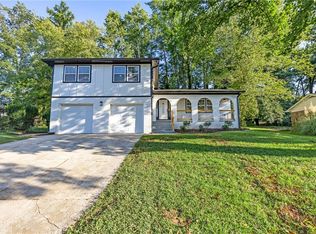 3892 Northstrand Dr, Decatur, GA 30035