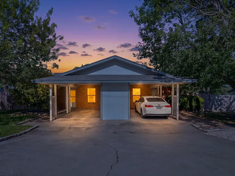 12800 Old San Antonio Rd #A — Photo 36