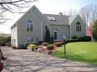 24 Rossie Pentway, Mystic, CT 06355