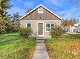 912 E Amity Ave, Nampa, ID 83686