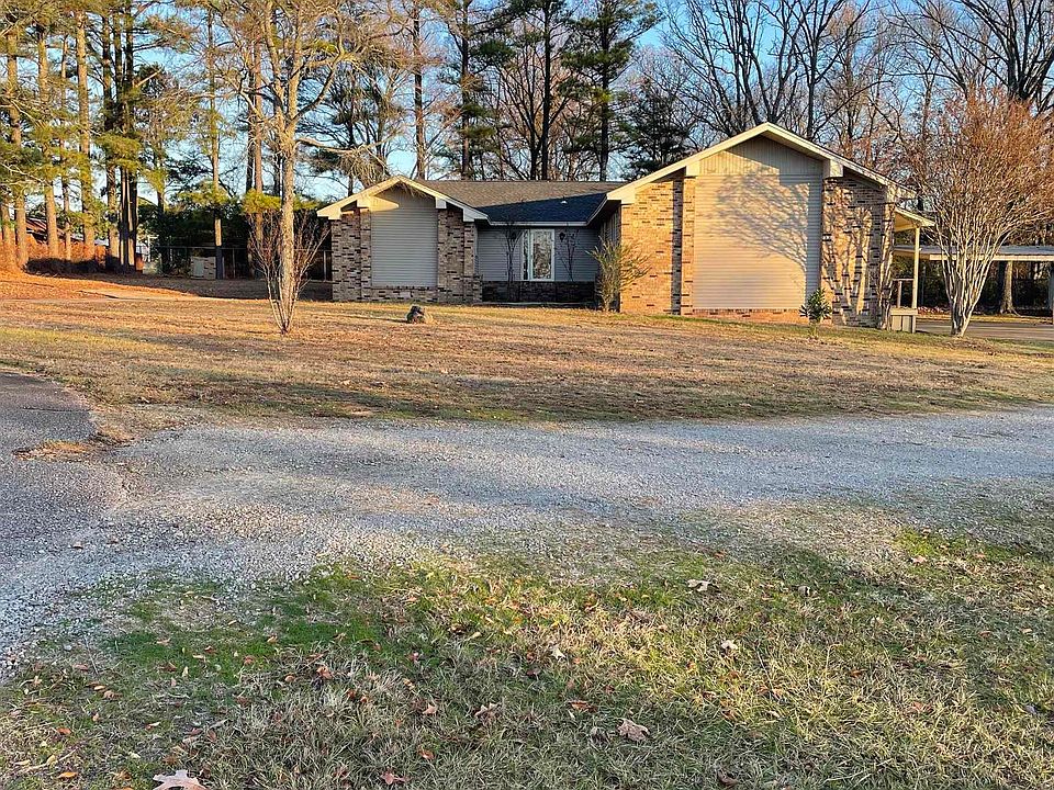 1st image of 139 Kim Dr