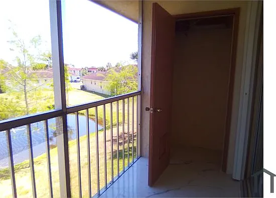 9911 Three Lakes Cir — Photo 13