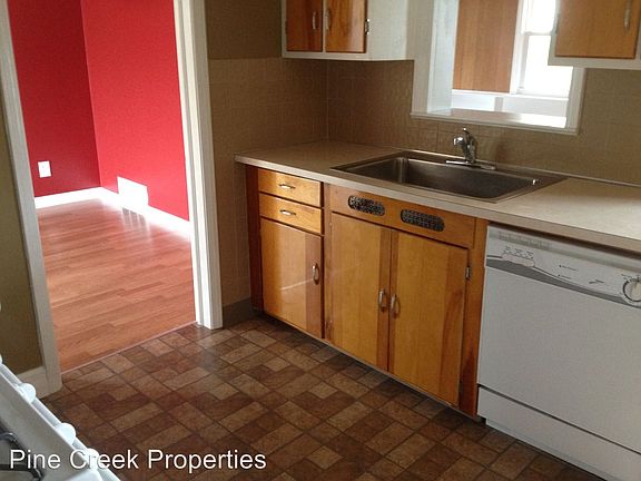 5th image of 5246 E 119th St