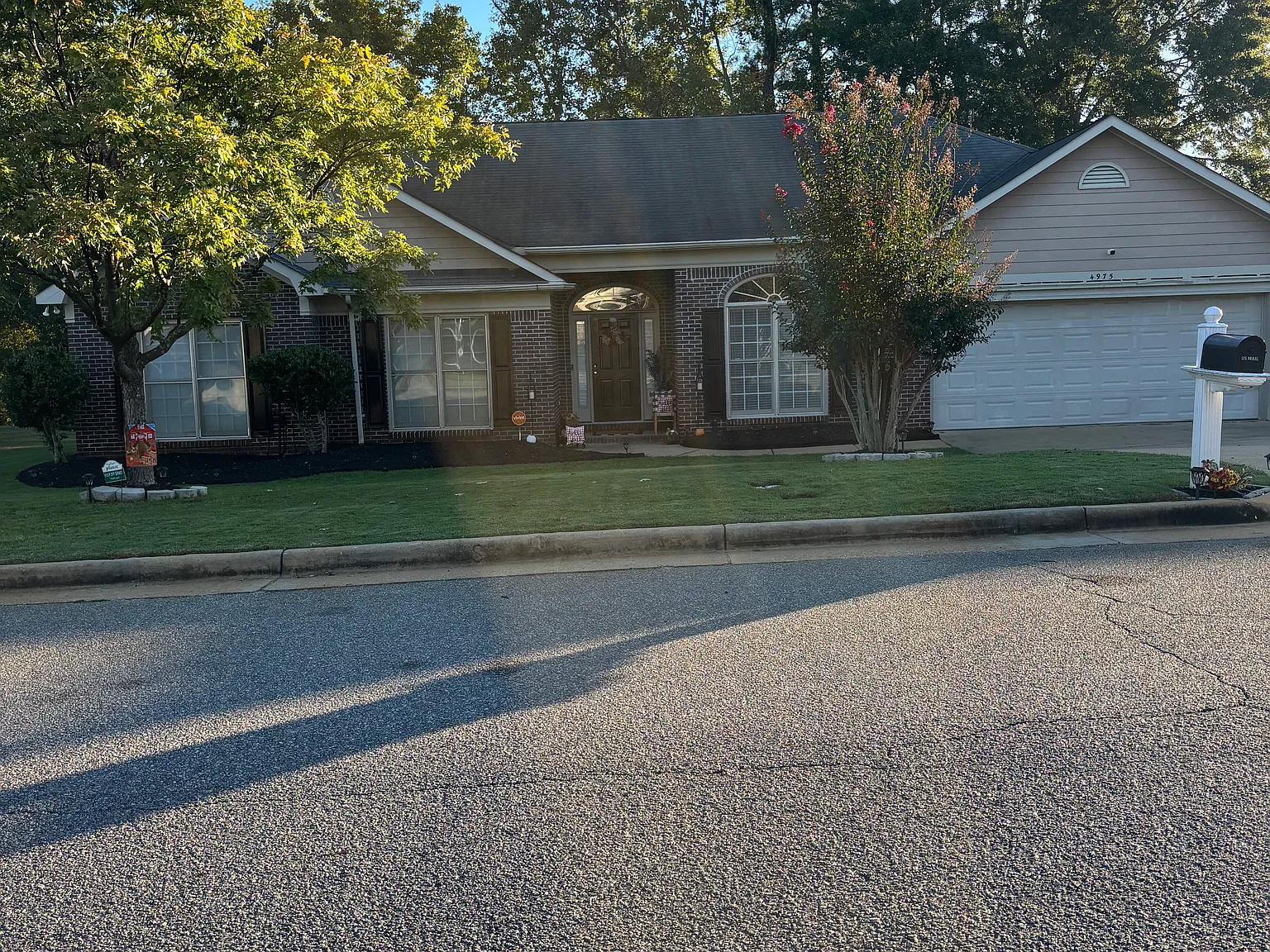 4975 Waterview Dr — Photo 3
