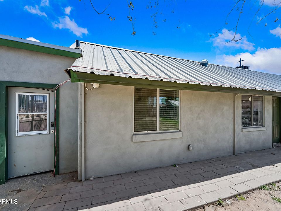 1st image of 1840 W Glenrosa Ave #B