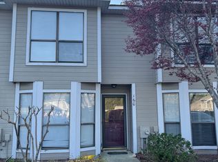 160 Aloha Dr, Fayetteville, NC 28311