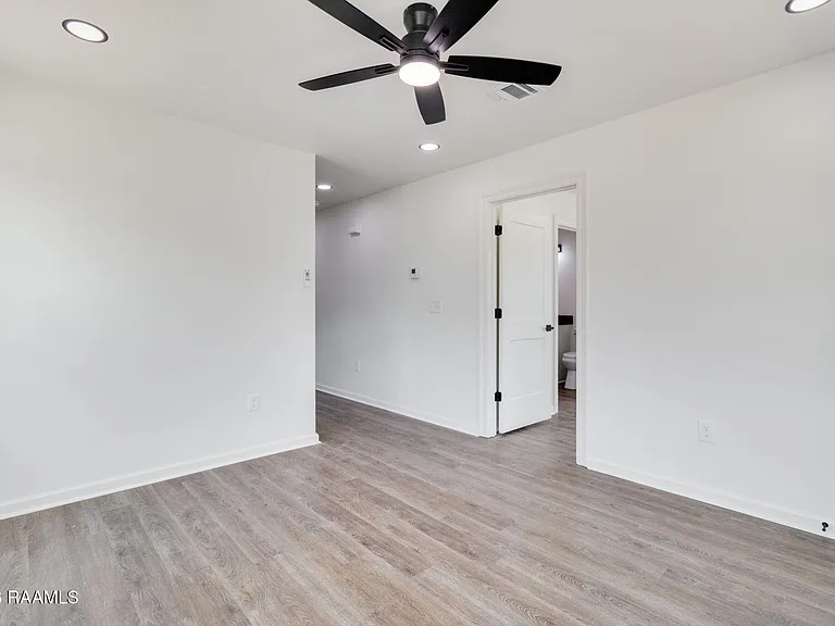 142 Racca Rd — Photo 2