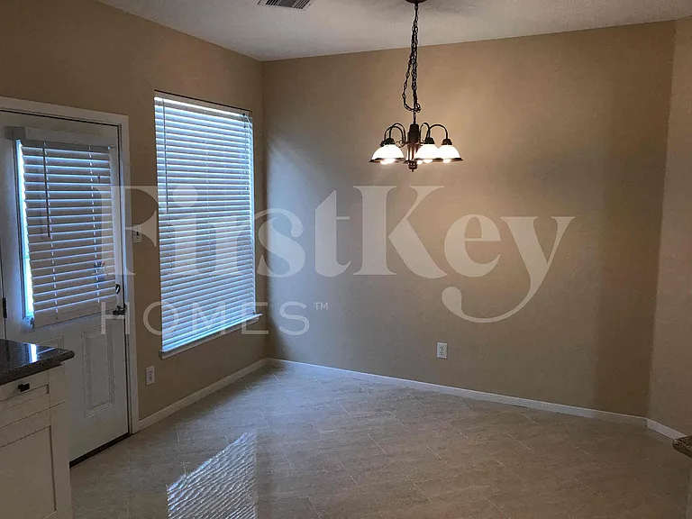 18222 Noble Forest Dr — Photo 10