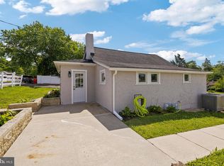 15 Henry Ave, Collegeville, PA 19426