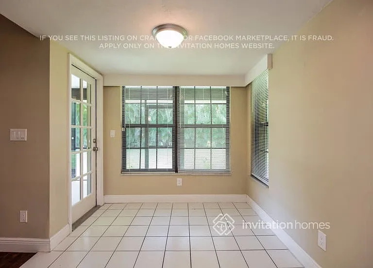 2212 Viscaya Pkwy — Photo 4