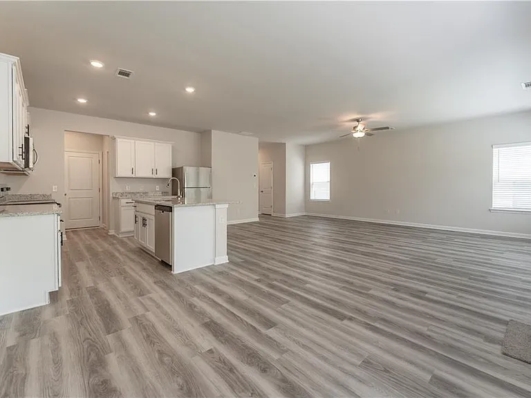 4129 Oakwood Terrace Ct — Photo 9