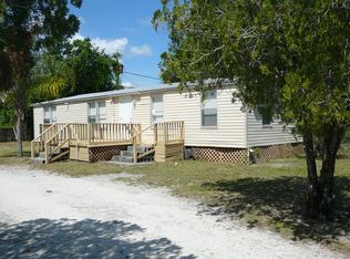 1113 W Joy Ln, Fort Pierce, FL 34945
