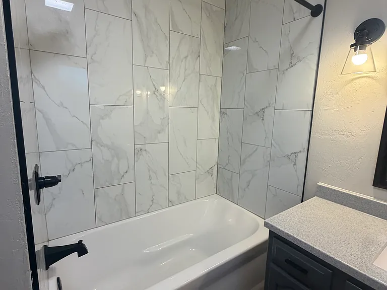 2317 Glendale Ave — Photo 12