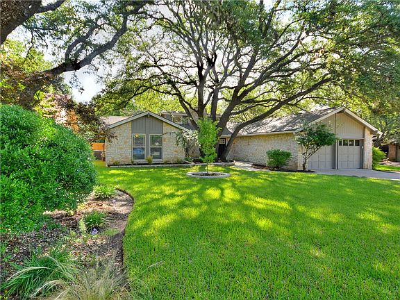 5th image of 11517 Antigua Dr