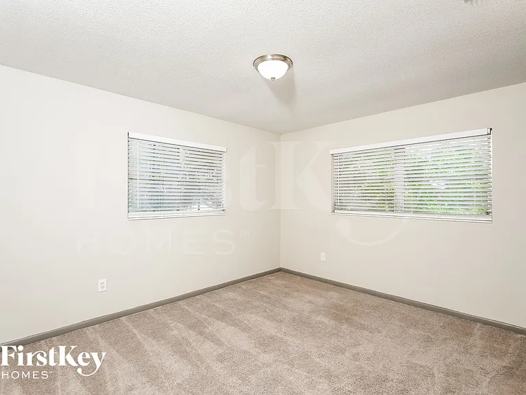 772 Cadez St NE — Photo 11