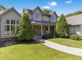 3864 Wooded Ridge Trl, Colgate, WI 53017