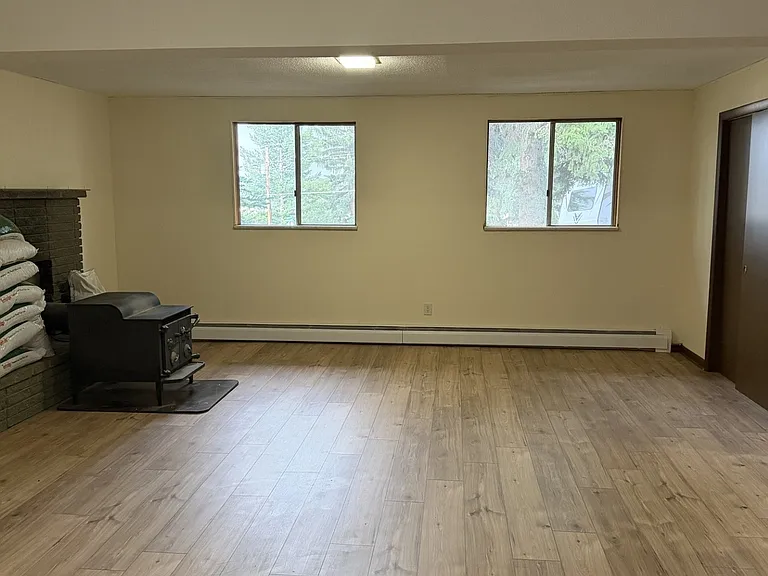 904 W Lorraine Ave — Photo 20